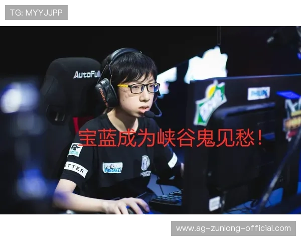 尊龙线上国际：专业客服全天在线，及时解决玩家在游戏中的各种疑问