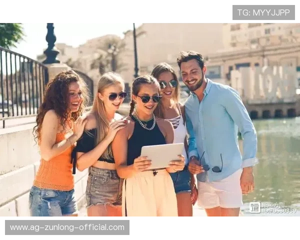 3. 个人气场提升秘籍助你在关键时刻迎来转机